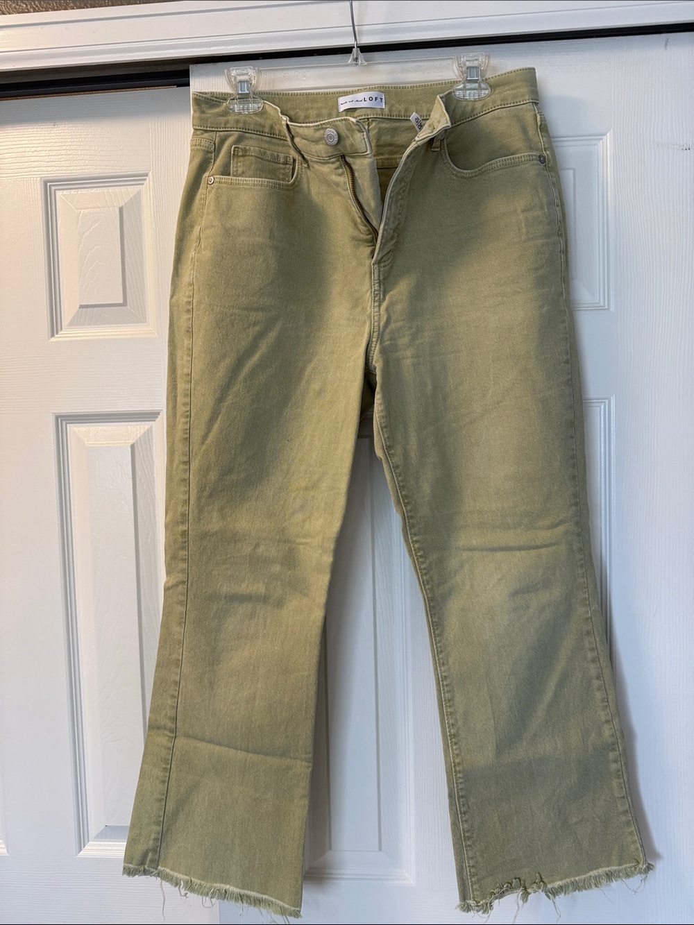 LOFT Frayed Wide-Leg Crop jeans